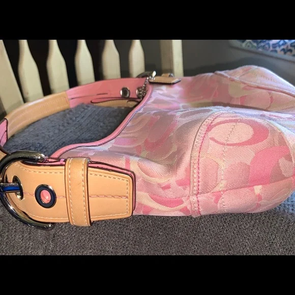 Coach Pink and Cream Women's Bag - Picture 2 of 7